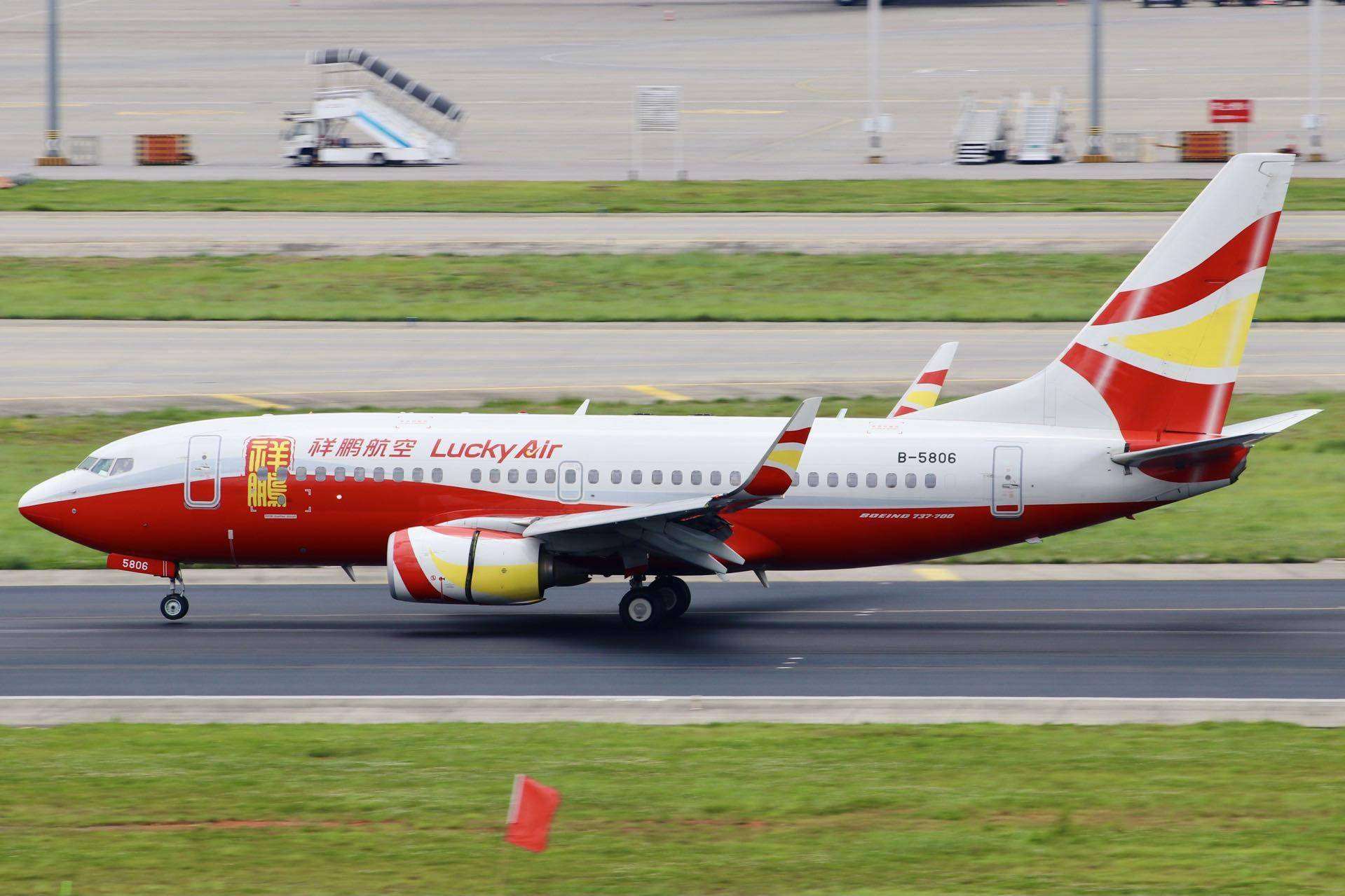 成都直飞丽江日航班量最多达12班_航空_航线_计划