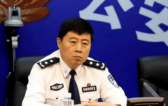 辽宁省辽阳市原副市长,公安局长邱金被提起公诉_违规_工作_利益