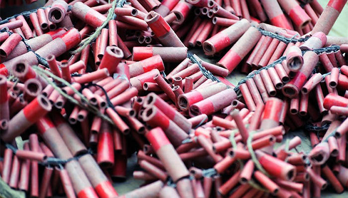 【追踪】湖南醴陵烟花爆竹爆炸5死2失联,业内:市场火爆致私人小作坊