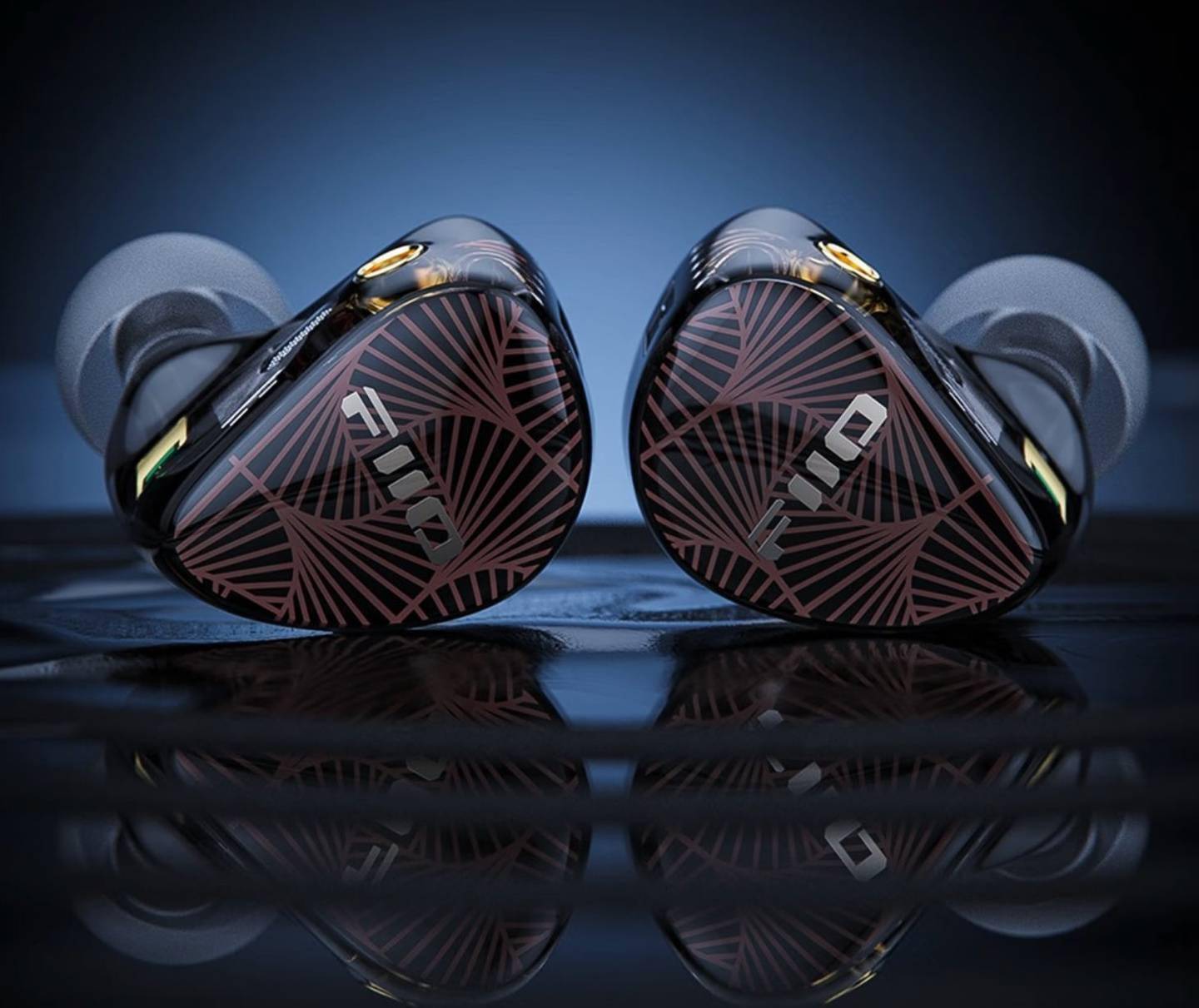 飞傲今日推出FX15一圈一铁四静电混合单元耳机 目前已上架电商平台开售