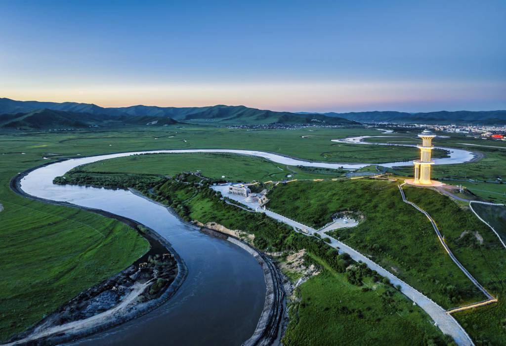 阿坝月亮湾:青藏高原边缘的仙境_徐军_视觉_中国