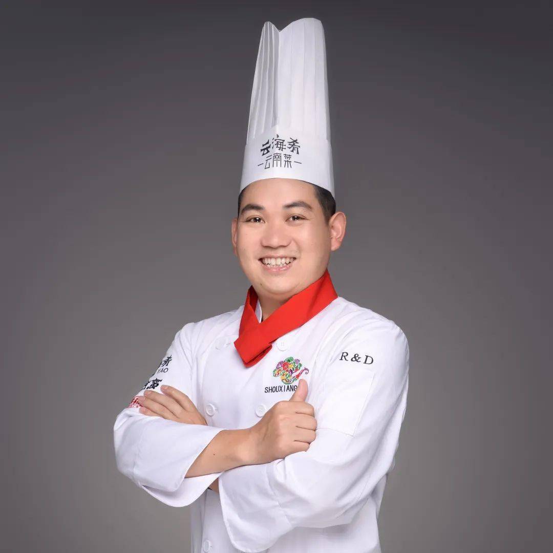 厨师长 蔡鹏飞中海中心j酒店120楼赵青青彩轩主理人沈巍大师部分徒弟