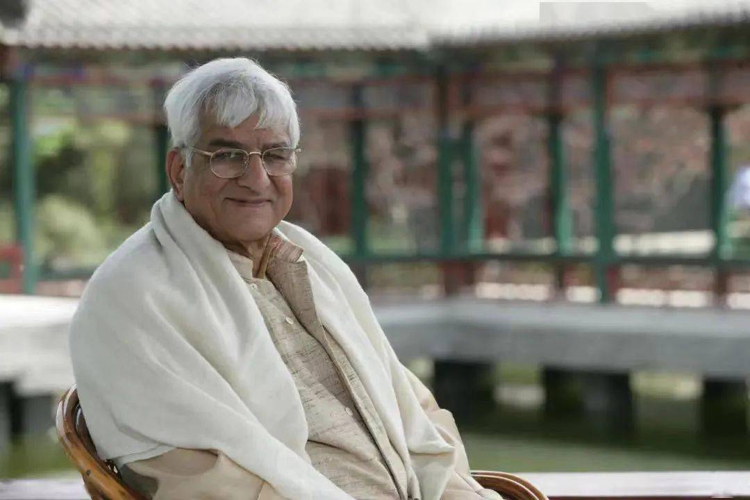 如歌·如卷|悠季瑜伽联合创办人尹岩采访笔记_中国_企业_经营