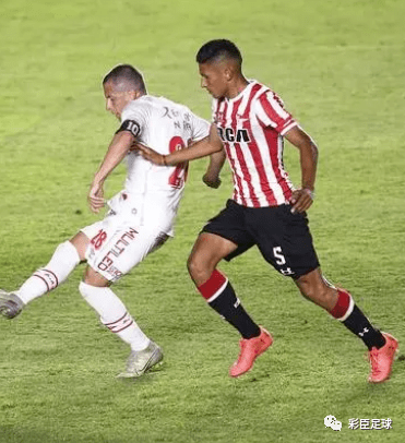 瓜亚基尔主强客弱 大学生有望主场逆转