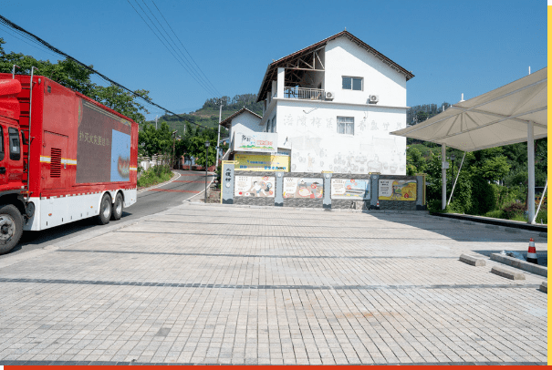 "消防漫画墙"装点乡村新景象_群众_渡村_知识