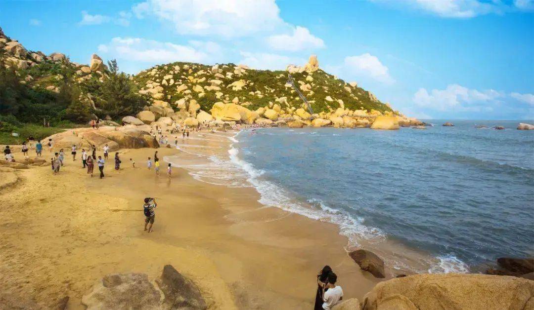 台山市北陡镇南部海湾浪琴湾已经开发了从北陡镇陡门区向南行18公里可