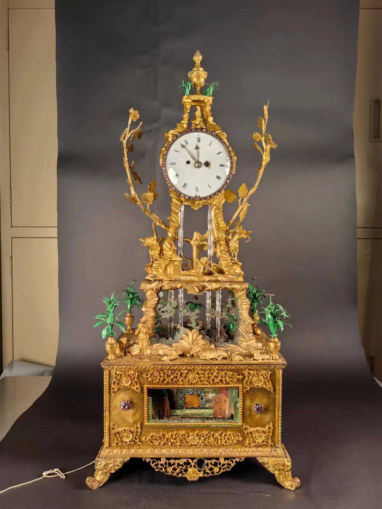 故宫钟表修复师王津:我在广博修"广钟"_文物_保养_表演