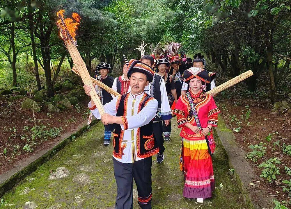 【县区风采】8月5日至20日,峨山火把节邀你一起狂欢!
