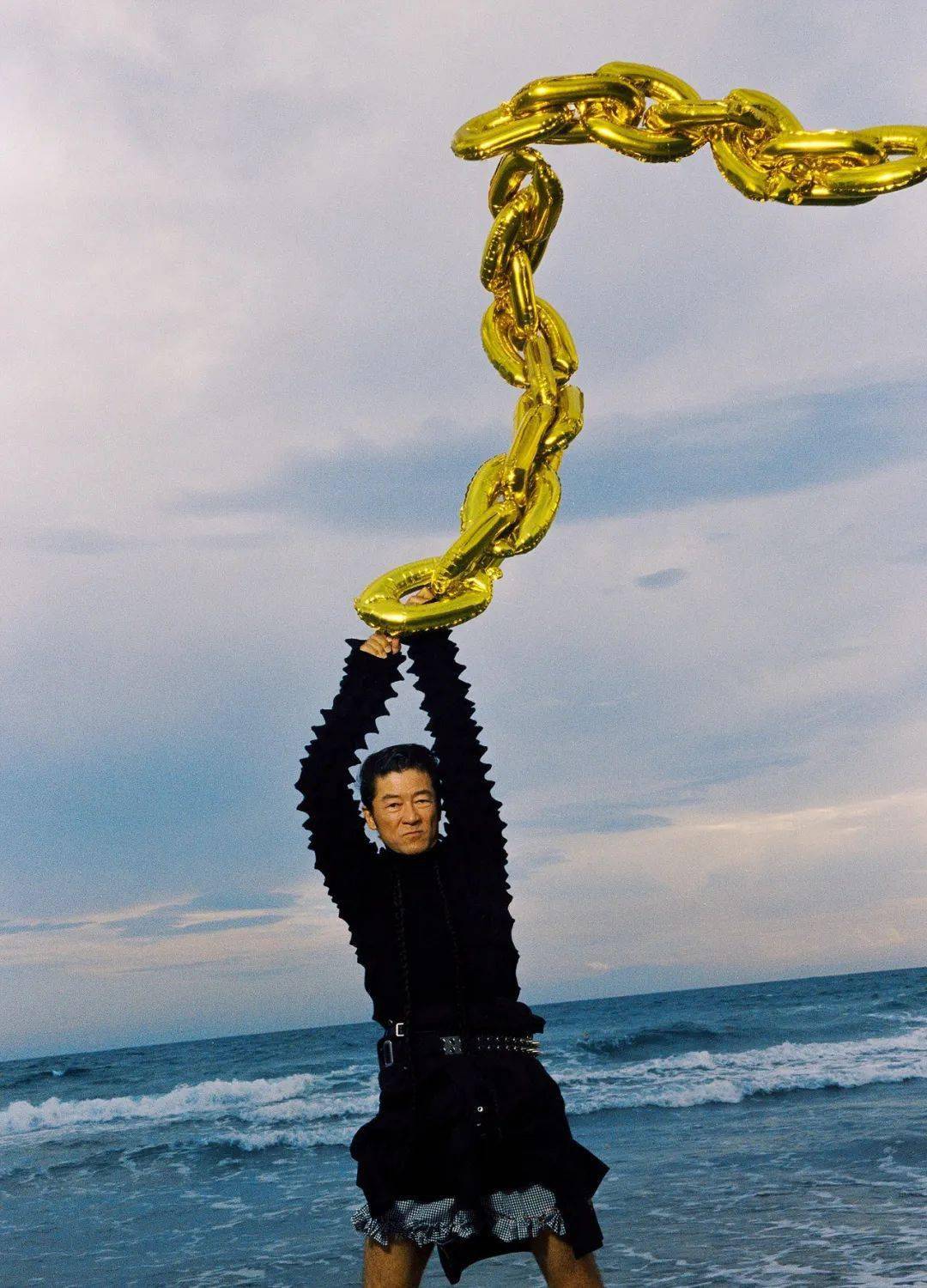 浅野忠信,真的很野