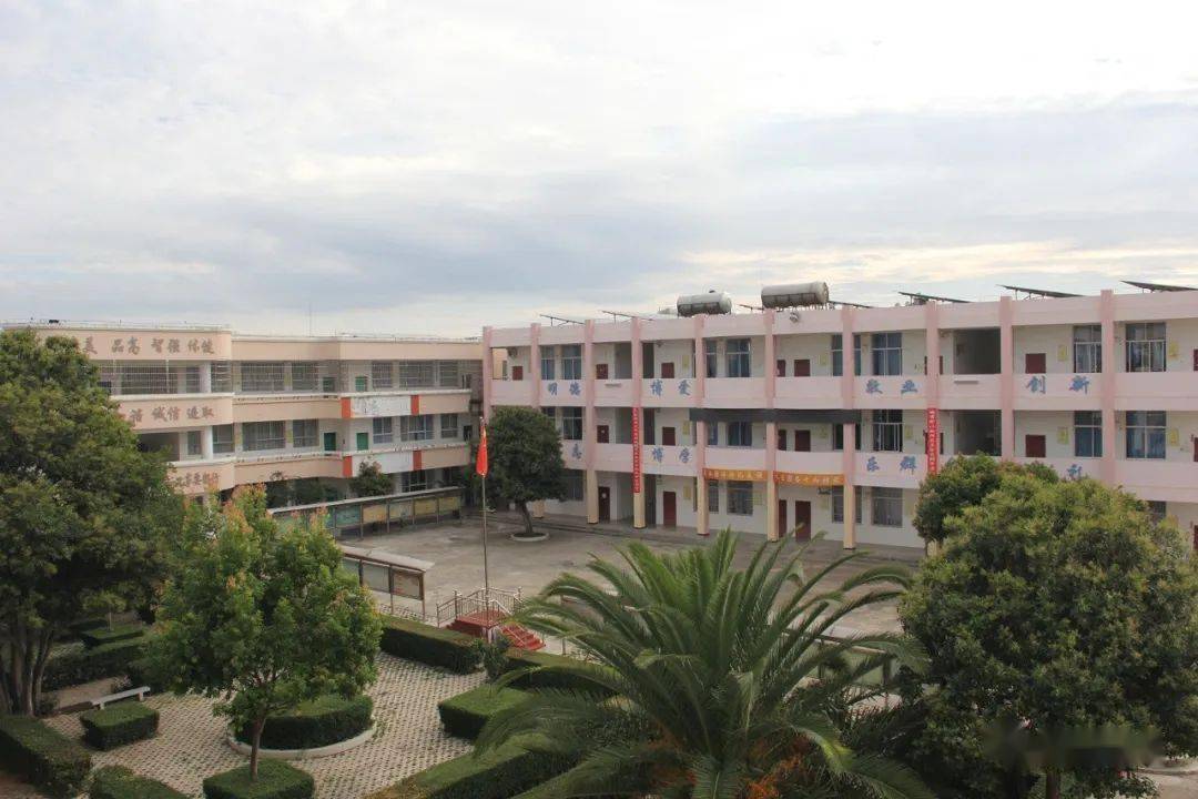 【教育风采】祥城镇三中:园丁一堂秀,桃李满园春_办学_发展_教学区