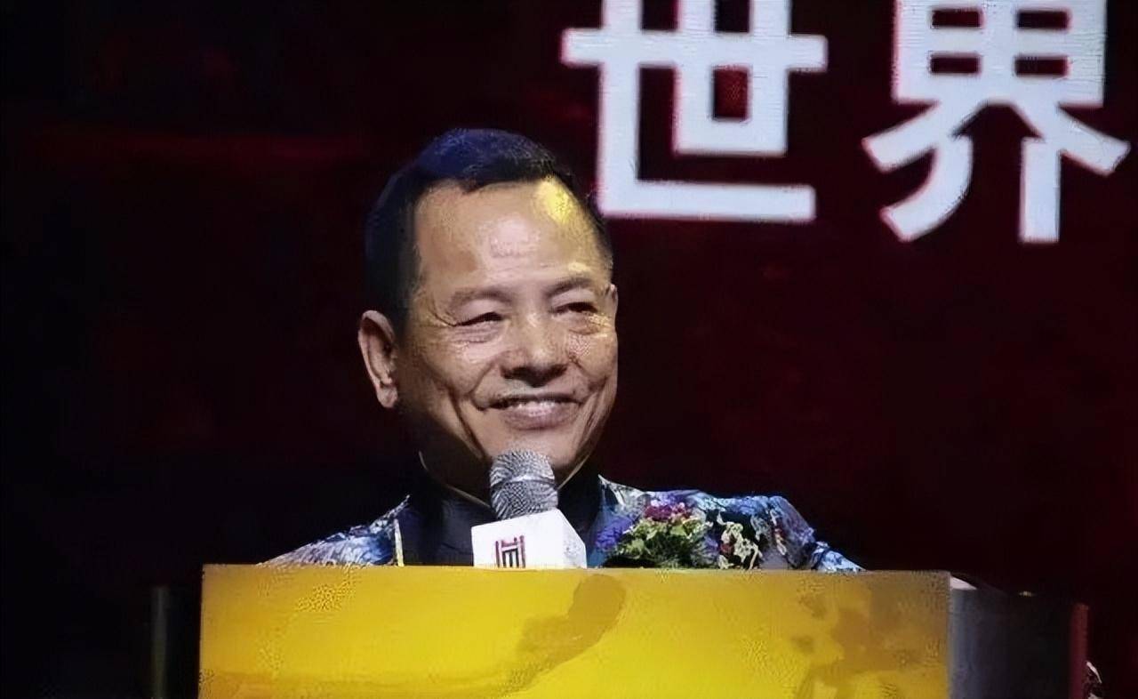 "摩顶平"江湖往事:崩牙驹的宿命对手,25年后一笑泯恩仇_澳门_黑帮