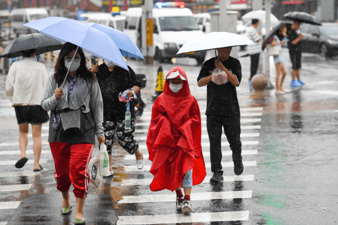 直击北京暴雨,最新消息汇总→_降雨_积水_高峰