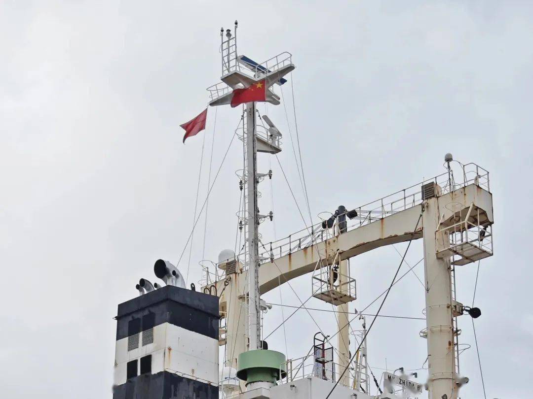 海事提醒:你船挂"b"字旗了吗?_船舶_货物_信号旗