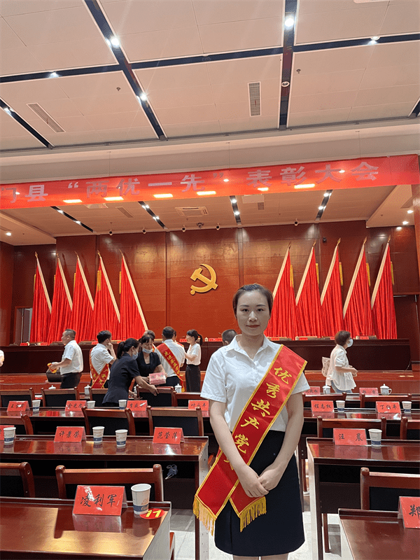 胡文君:一路向阳 点亮"最美"微光_活动_祁门县_工作