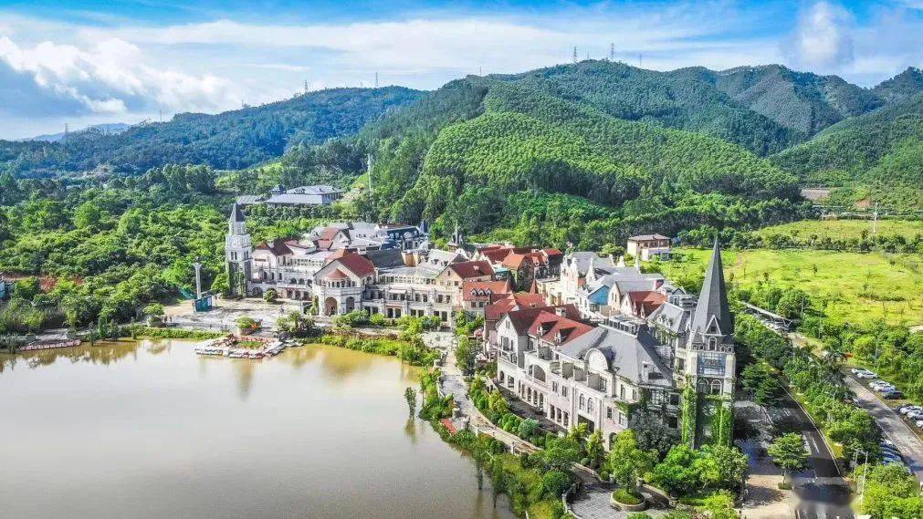 一价全包,高明美的鹭湖酒店山景房2大2小套餐, 自助早餐 自助晚餐