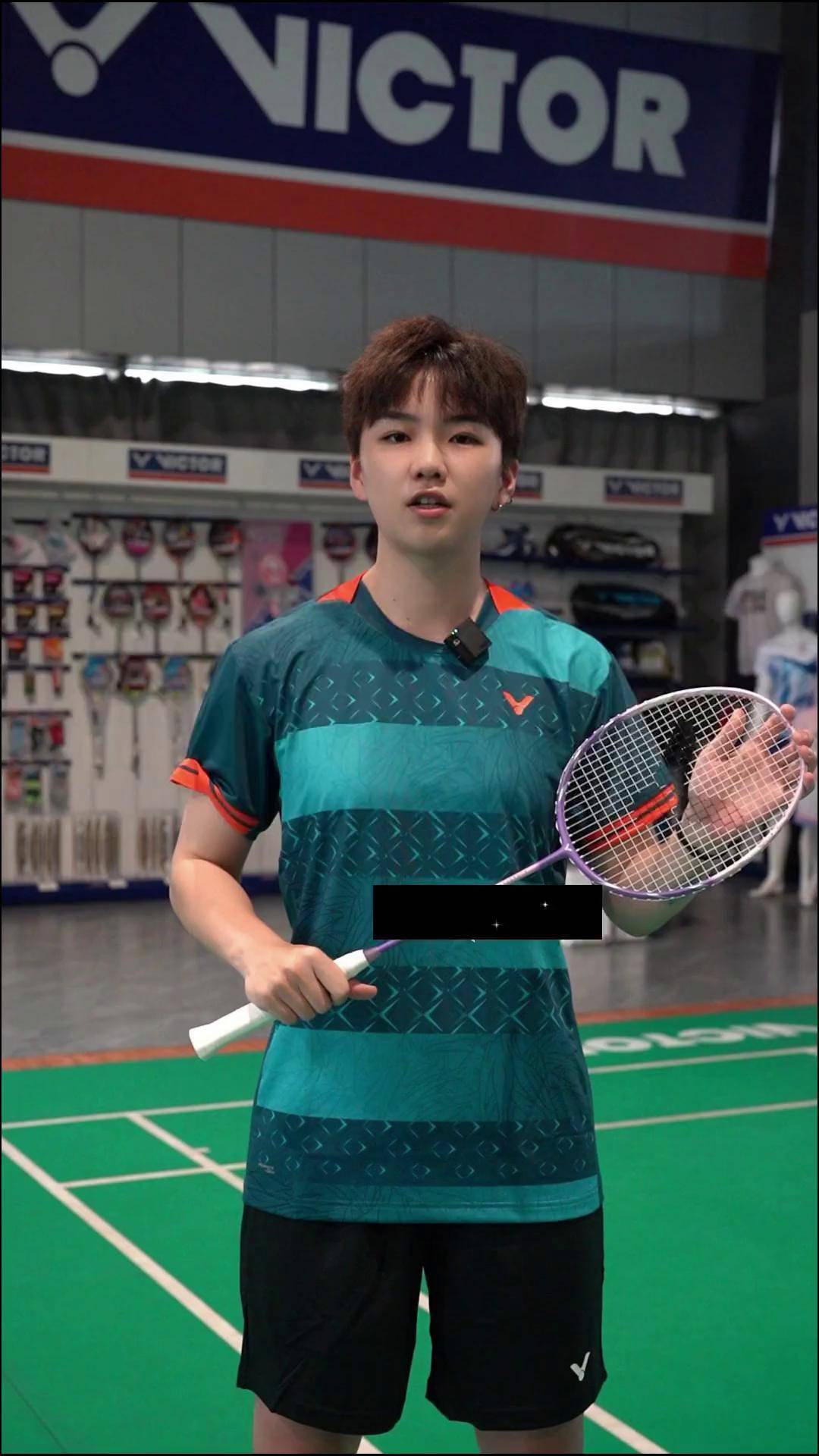 世界冠军李茵晖神速90f 测评羽毛球拍 胜利在握