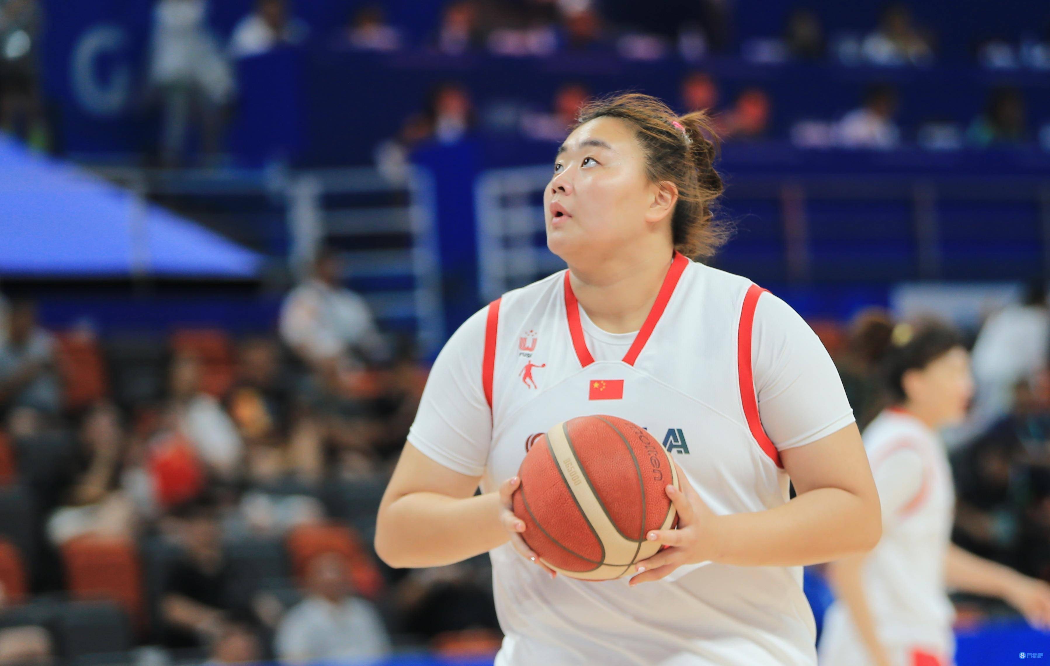 "大宝贝"刘禹彤加盟山西女篮_赛季_体重_身高