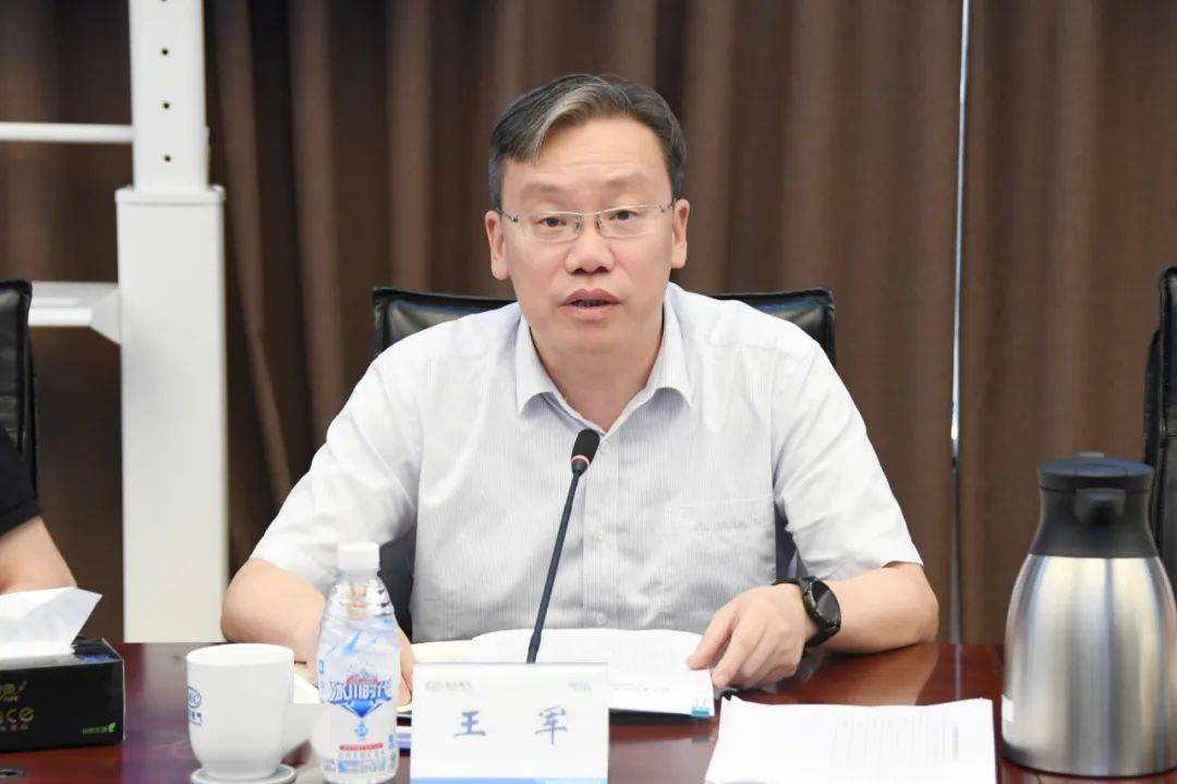 王军表示,本次研修班是东方电机与天津大学校企联动的生动实践,是推进