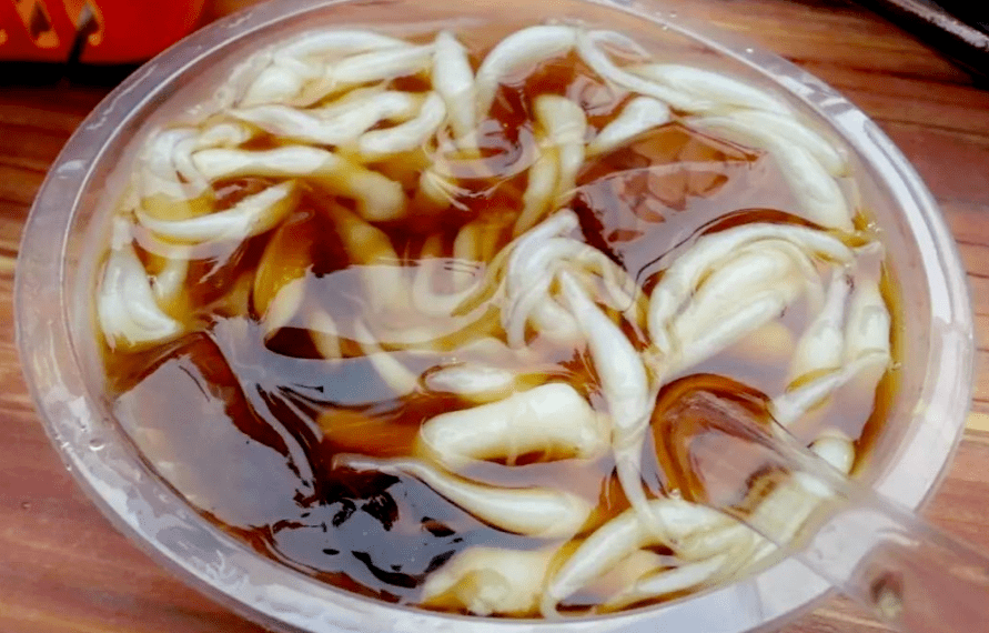 游客在尽情享受特色美食的同时,也能充分体味弥渡深厚的历史文化,弥渡