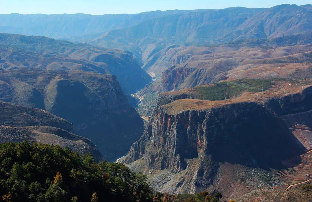 小编带你玩转威宁_牛栏江_何欢_草海
