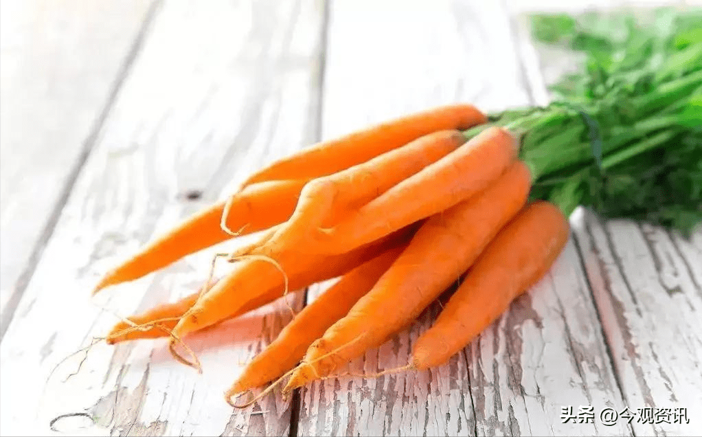 它们富含胡萝卜素,叶黄素和玉米黄素,能吸收光线中有害的紫外线和短波