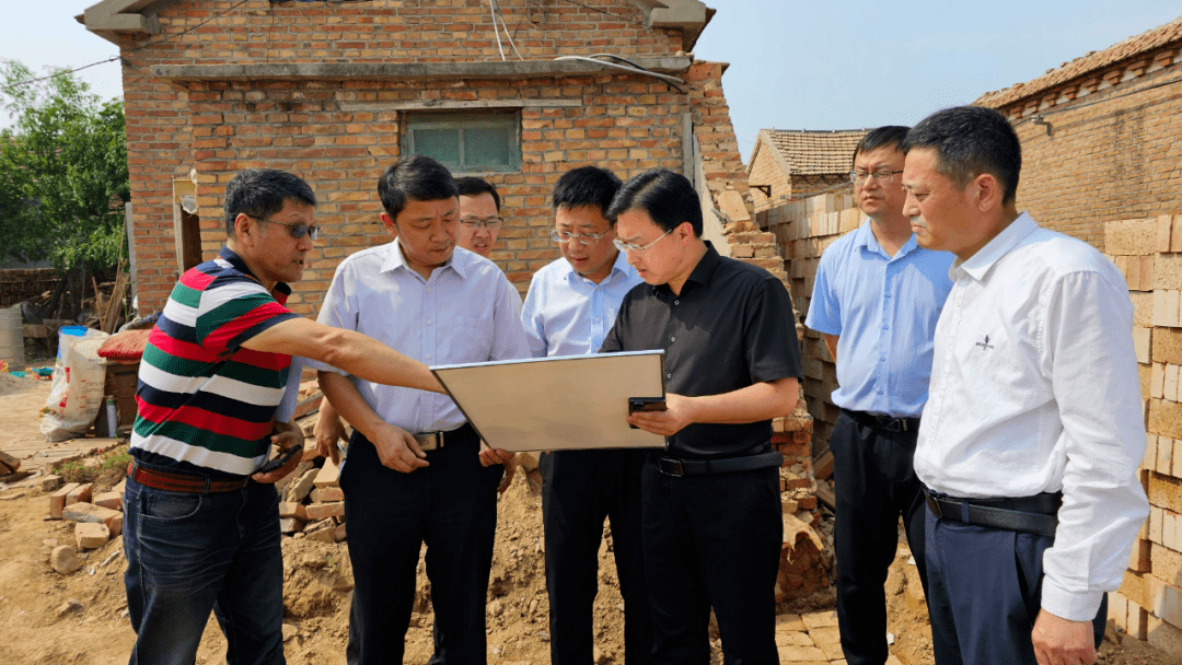 一行来我县开展地震现场考察工作,市地震监测中心党组书记,主任赵传文