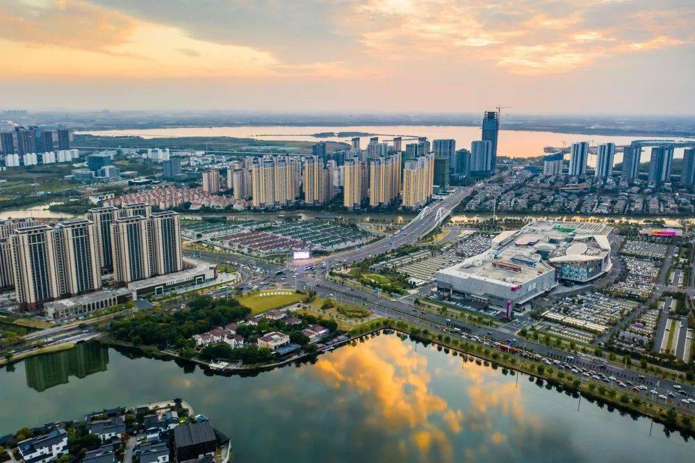 前身为江苏省常熟东南经济开发区, 2015年9月经国务院批复升级为国家