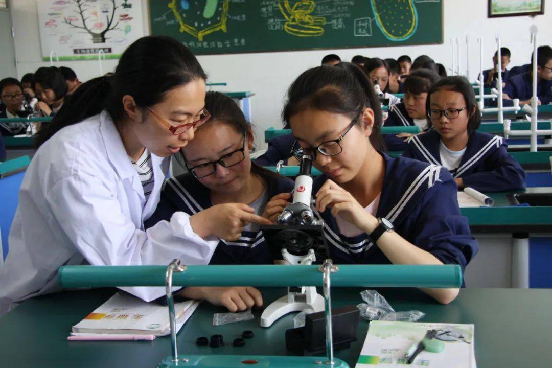 【每周一校】下关五中:务实笃行守初心 行稳致远谱新篇_教育_办学