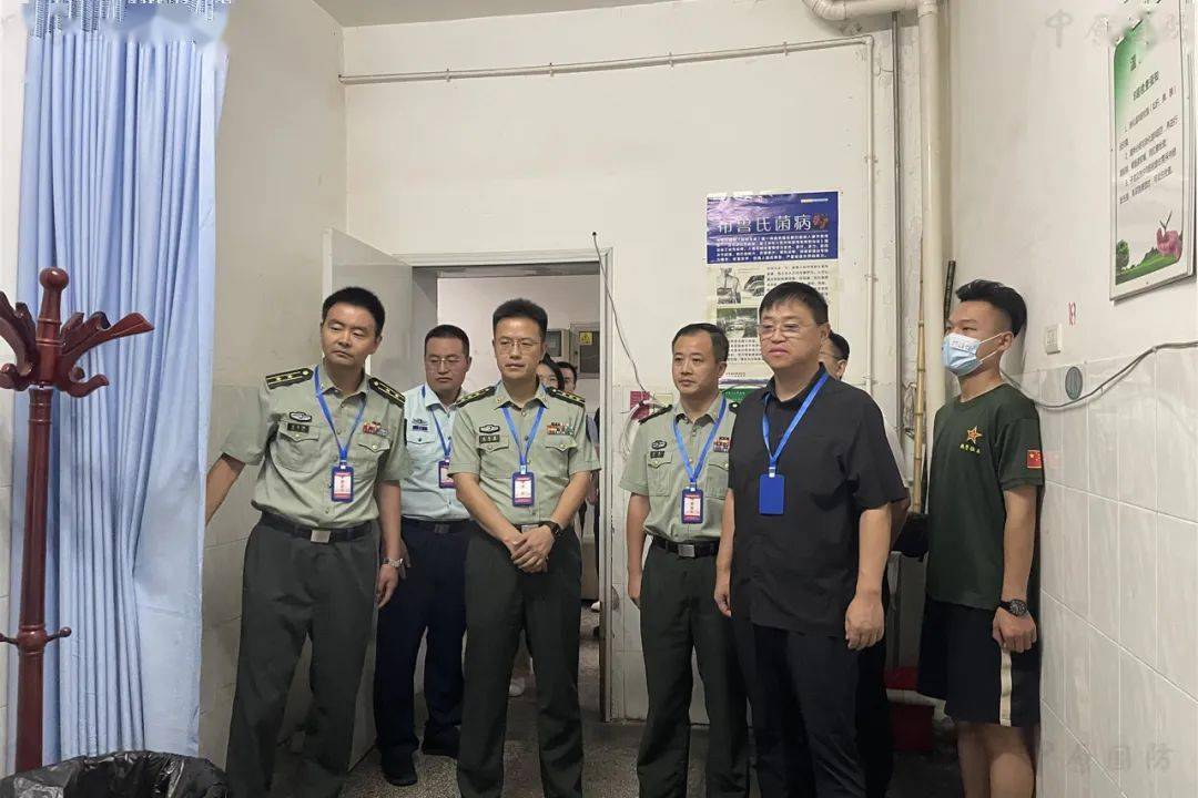 河南省新乡市牧野区区长检查指导征兵体检工作