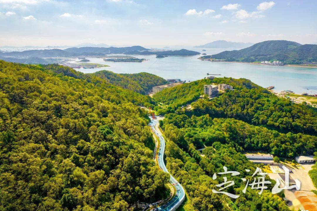 借助东海云廊人气,芙蓉夜市,东门夜肆,花漾童趣节,幸福yes,古城家宴等