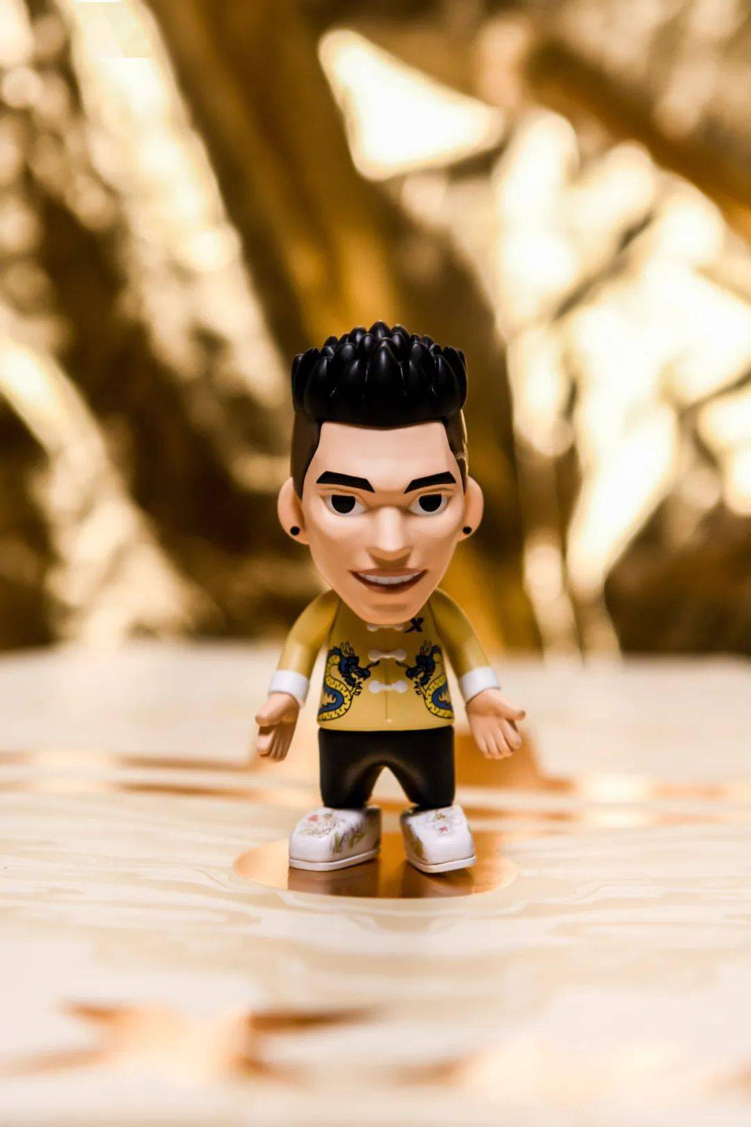 十年前的林书豪在球场上是那么的「疯狂」,让全世界球迷认识了他.