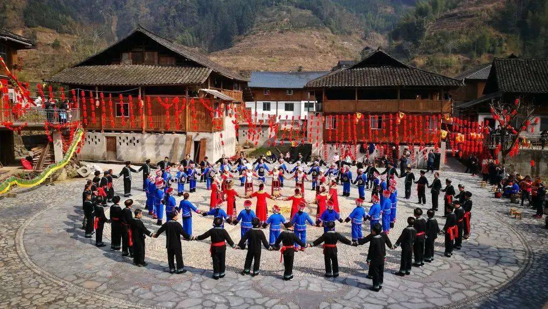 龙胜各族自治县马堤乡张家村:打造风情苗寨 助推乡村旅游_桂林_图片