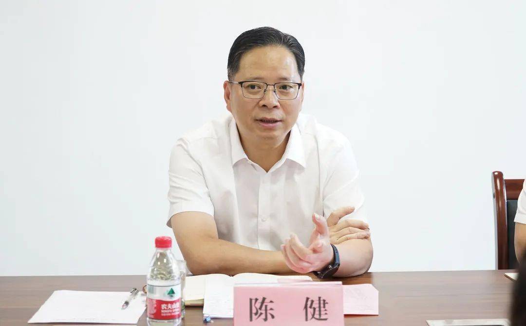 陈健赴钟管镇人大代表联络站开展主题接待活动_基层_问题_群众