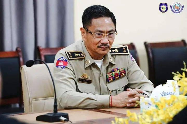 国家警察总署副总监,金边市警察局局长尊那林(chuon narin)此外,根据