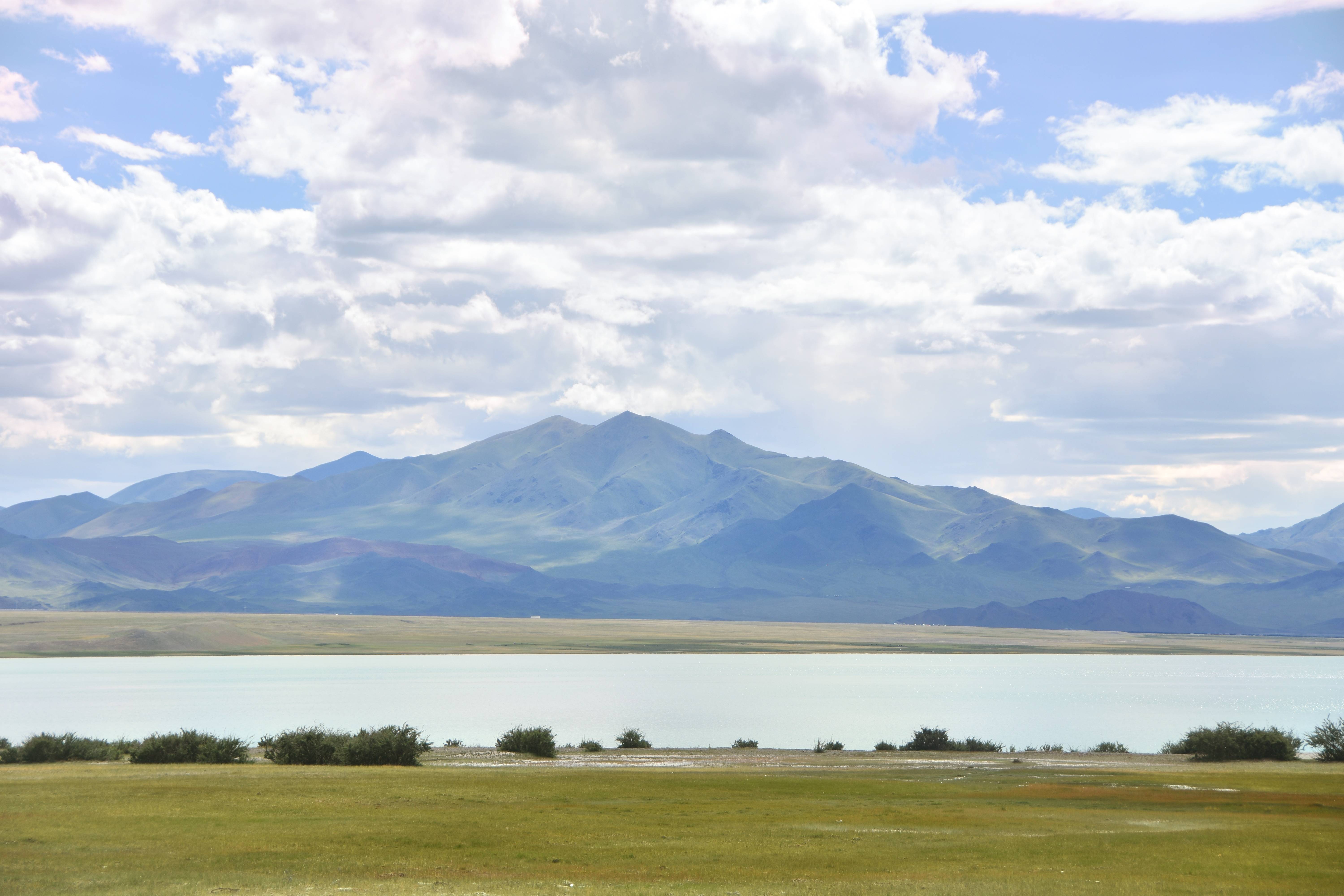 (环境)别若则错:高海拔湖泊的独特之美