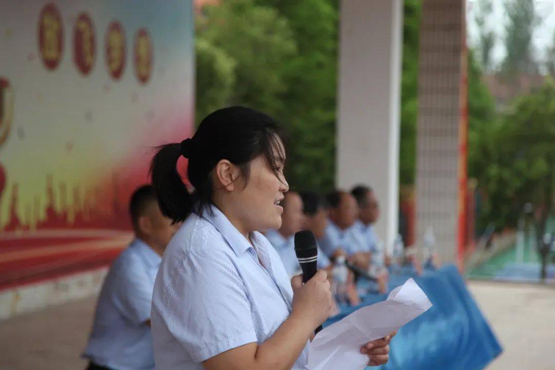 萧县中学举行2023级新生军训动员大会_全体_高一_意志