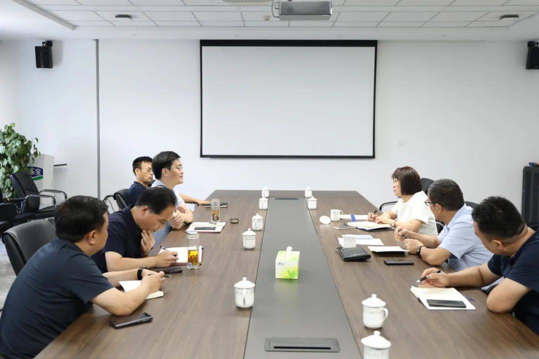 县委书记高巍会见君乐宝乳业集团副总裁陈君一行_流转_土地_大名