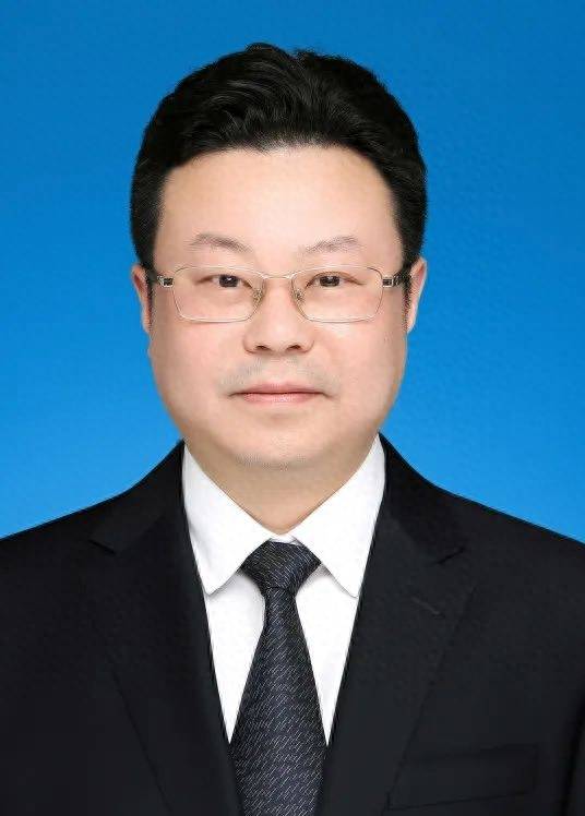 北京市政府副秘书长的他拟任新职|3人拟升正厅_工作_江苏_管理