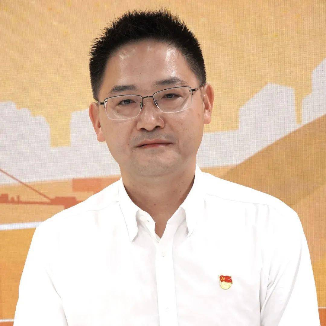 经过努力,上半年总投资额达54亿元,在建面积62.66万平方米