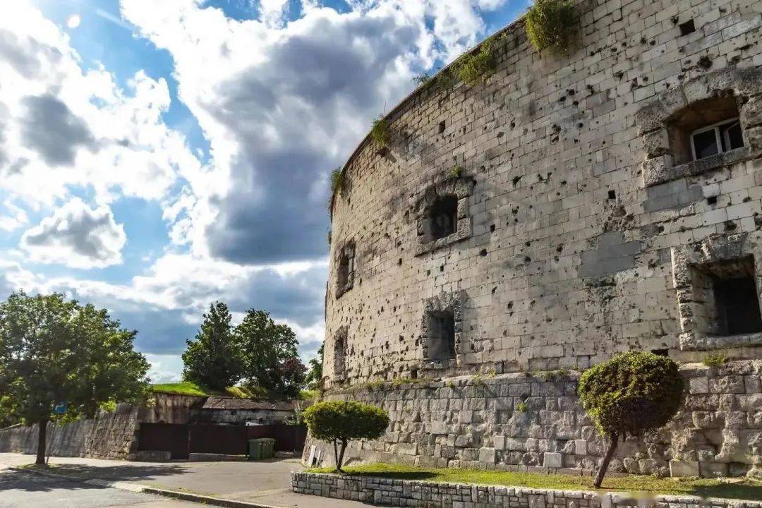 俯瞰布达佩斯全城最佳打卡地_城堡_匈牙利_要塞