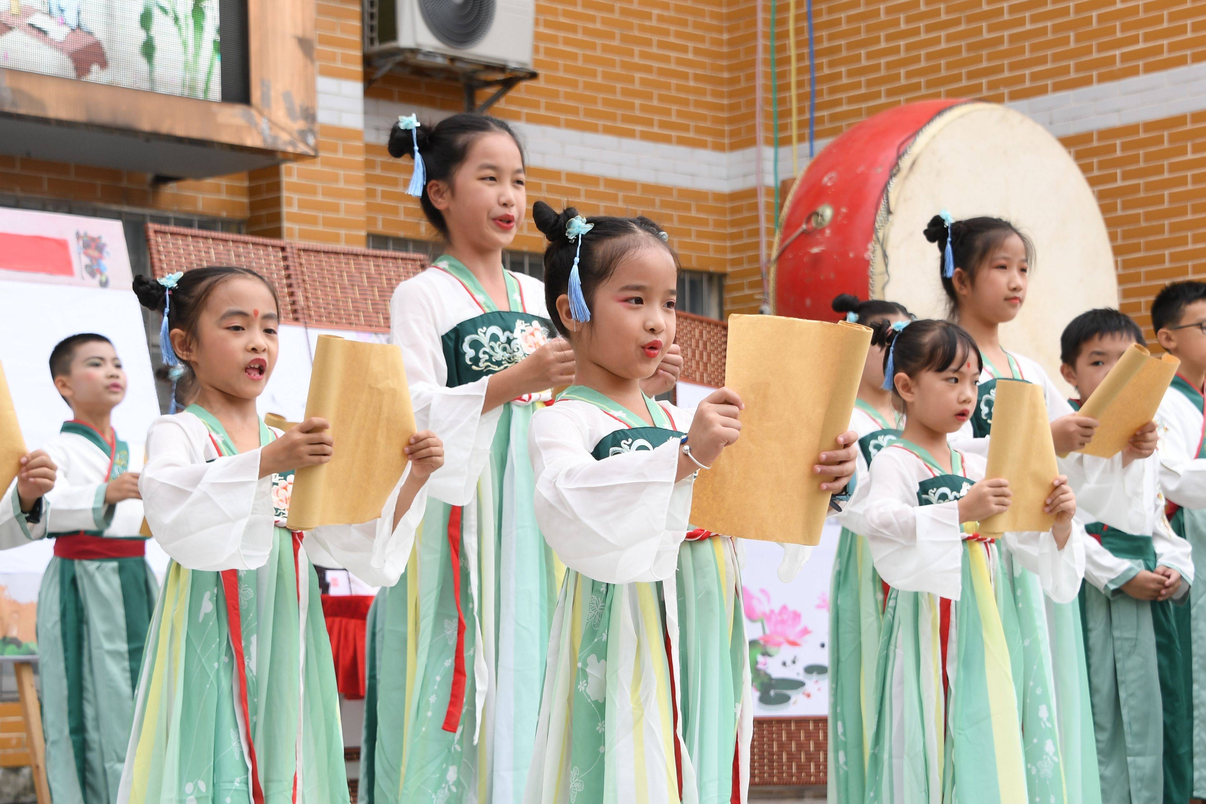 (教育)迎开学_新华社_新生_中小学