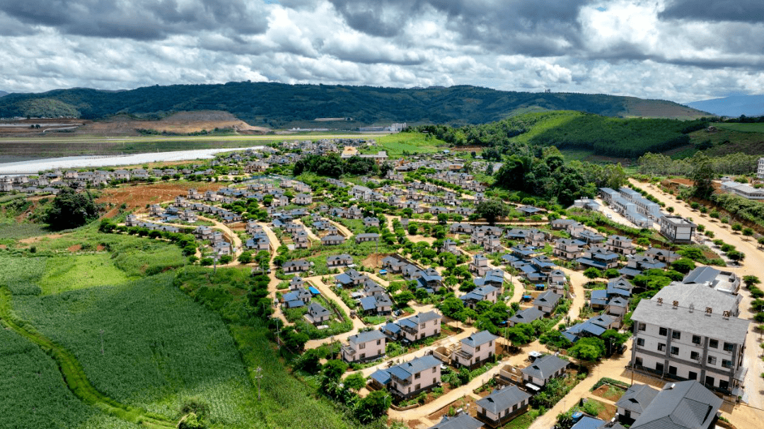 绿美澜沧 | 争做绿美先行者 共绘绿美东回新画卷_东回镇_绿化_群众