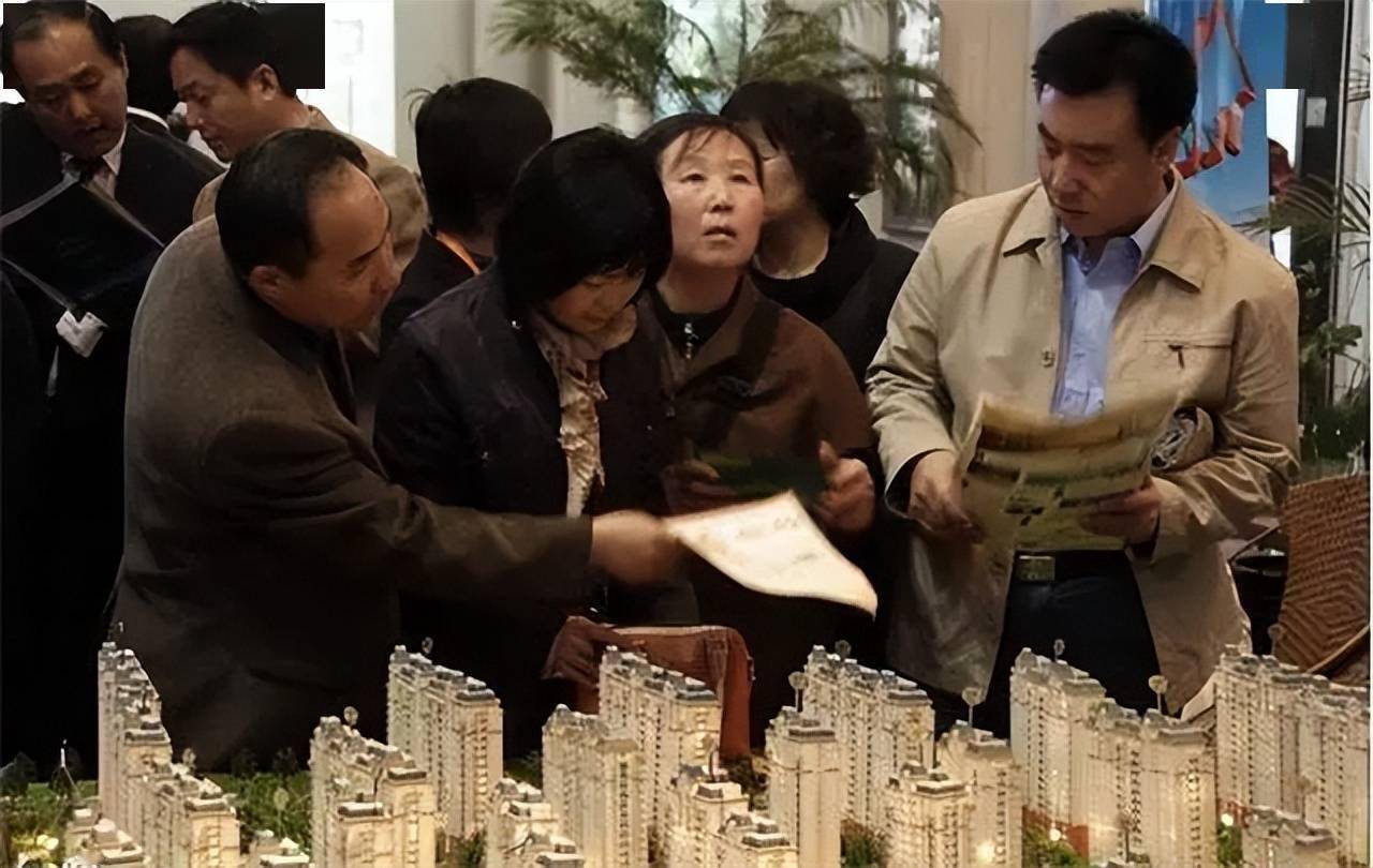 进城农民工如何在三四线城市买房进而市民化?