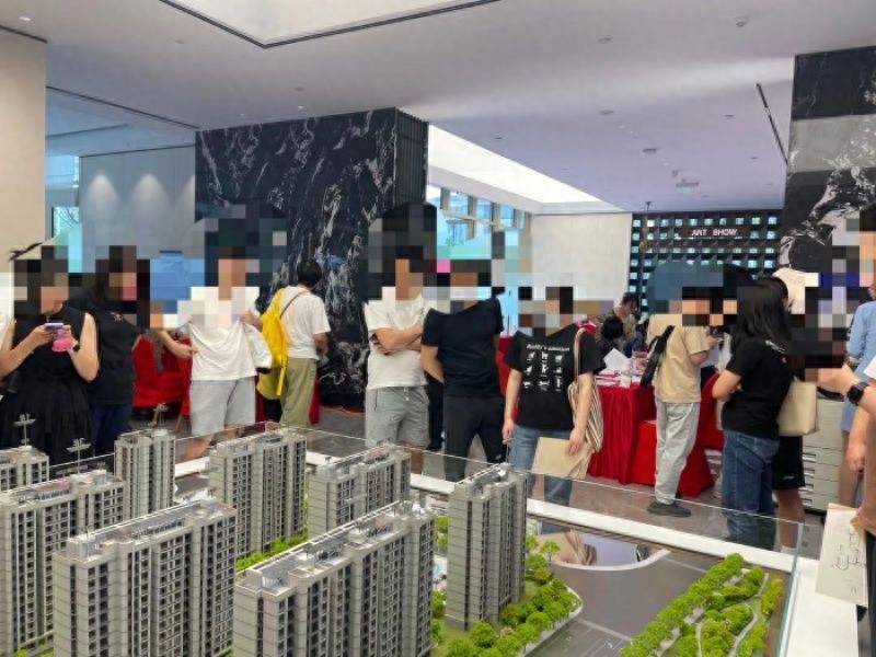手慢无!上海楼市周末上演“速度与激情”,有新盘一夜卖10套,二手房挂牌量大增_政策_优惠_项目