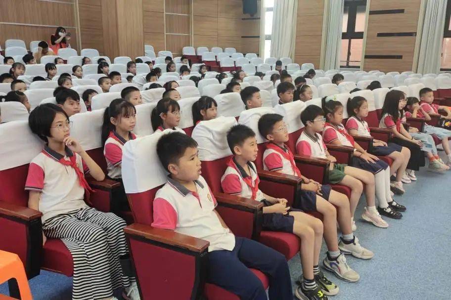 【和善丨校园新闻】用心坚守 用爱守护——塘外小学开展安全教育系列