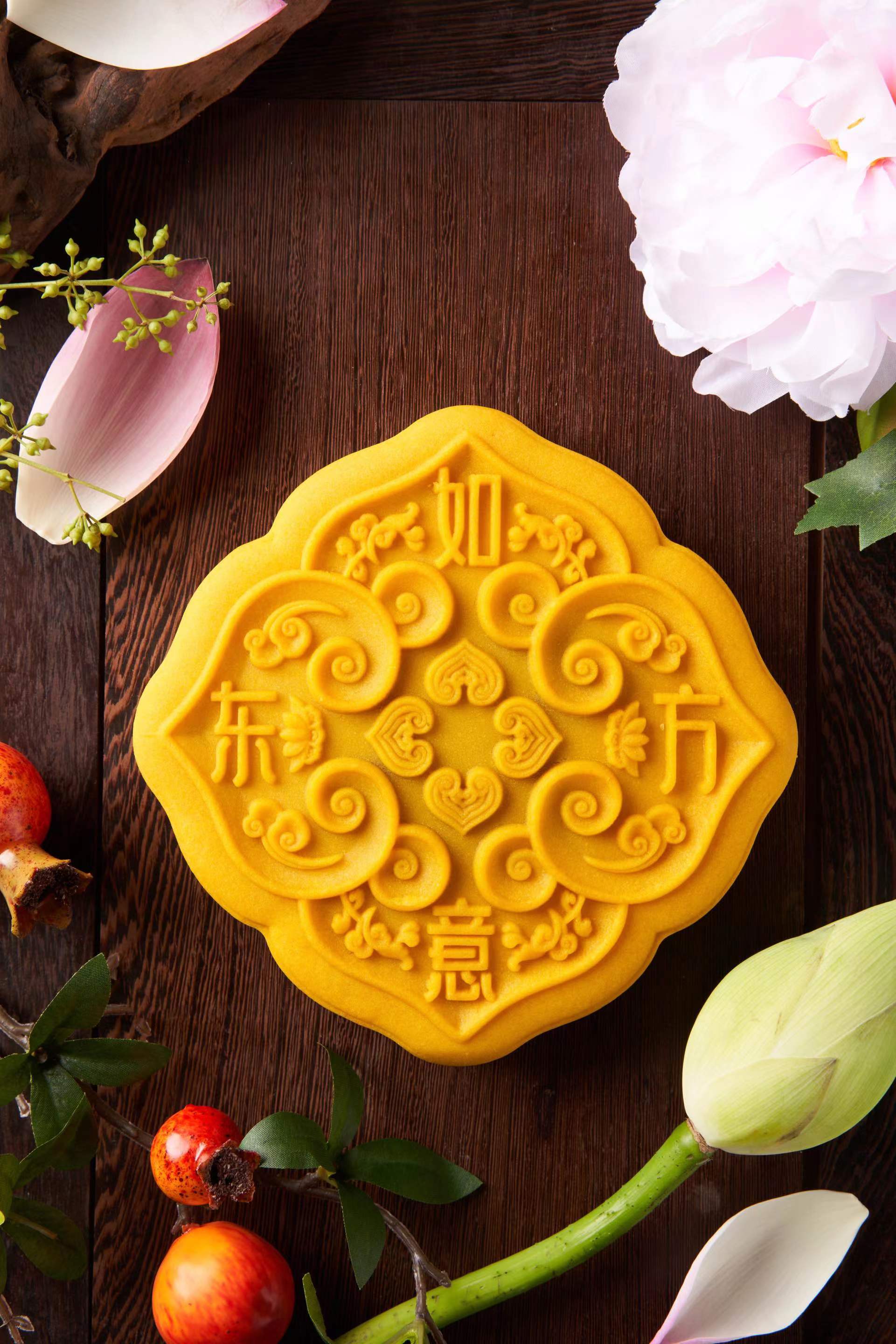 月饼口味,造型花样翻新,带来创意十足的中秋味道