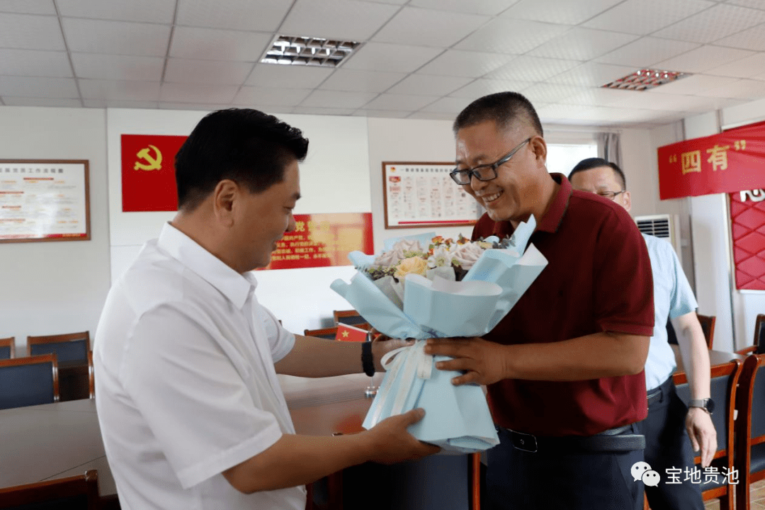 马胜利看望慰问一线教师_教育_贵池区_发展