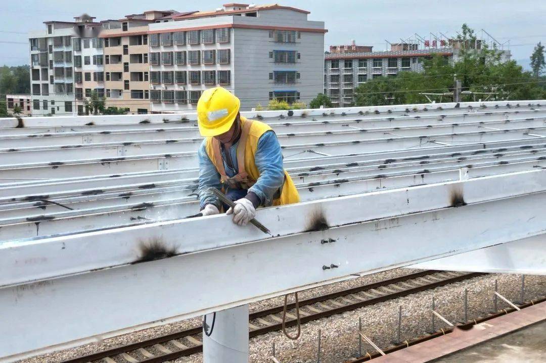 衡柳铁路祁阳,祁东站雨棚改造提速_作业_施工_项目