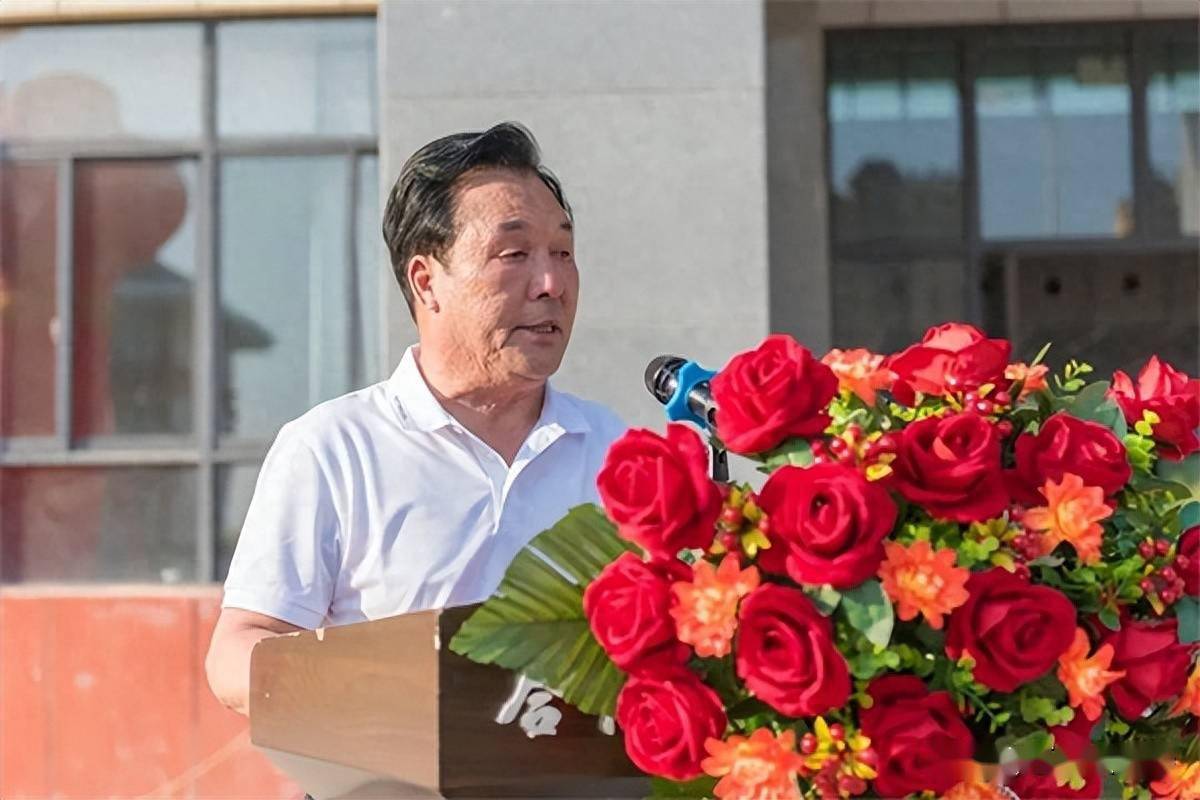 长杨百章先生爱心助学捐资奖教 无私善举彰显担当_教育_社会_合阳县