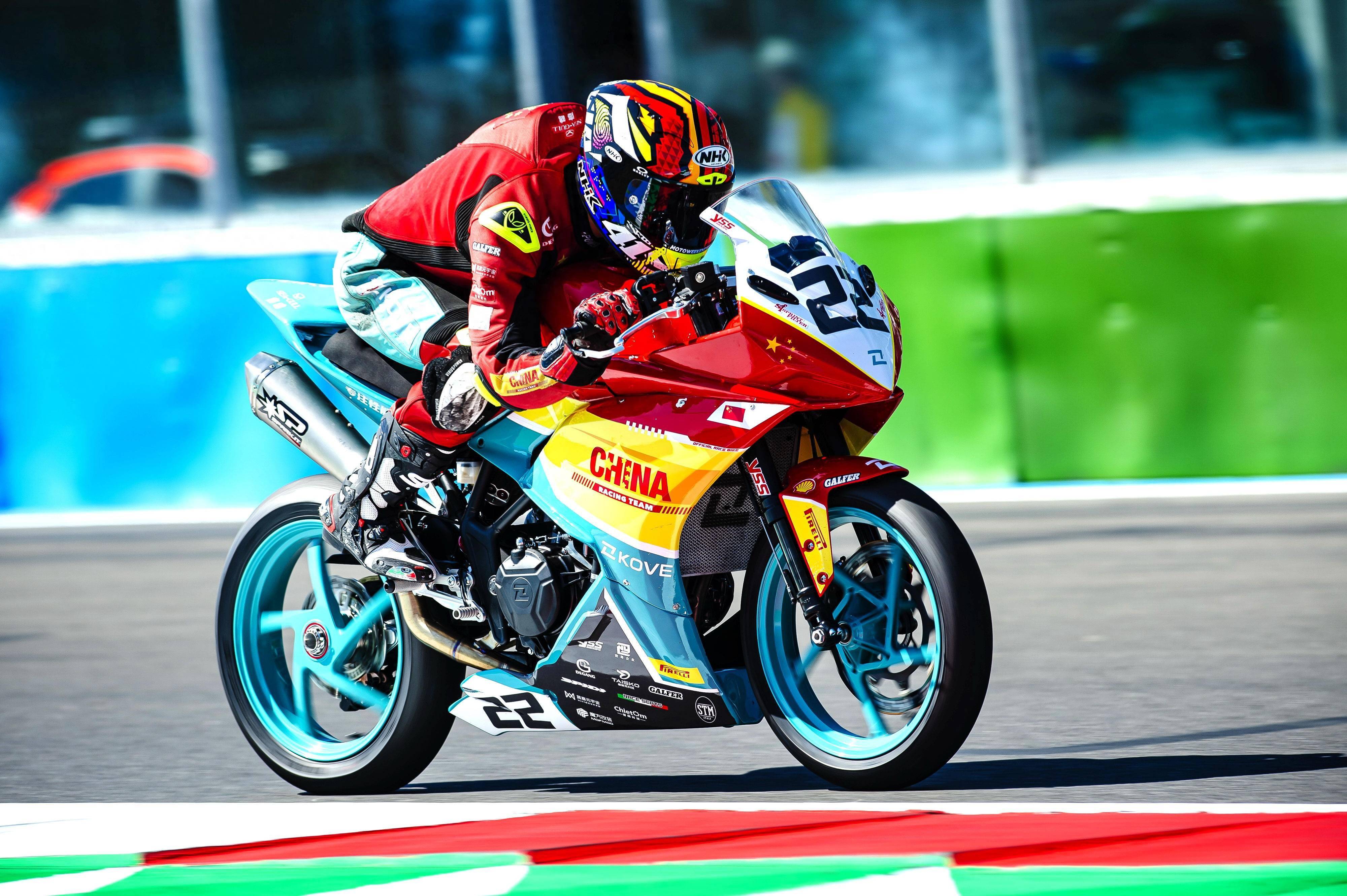 2023 wsbk 法国站,凯越 321rr 与顶级对手激战在每一个角落_比赛